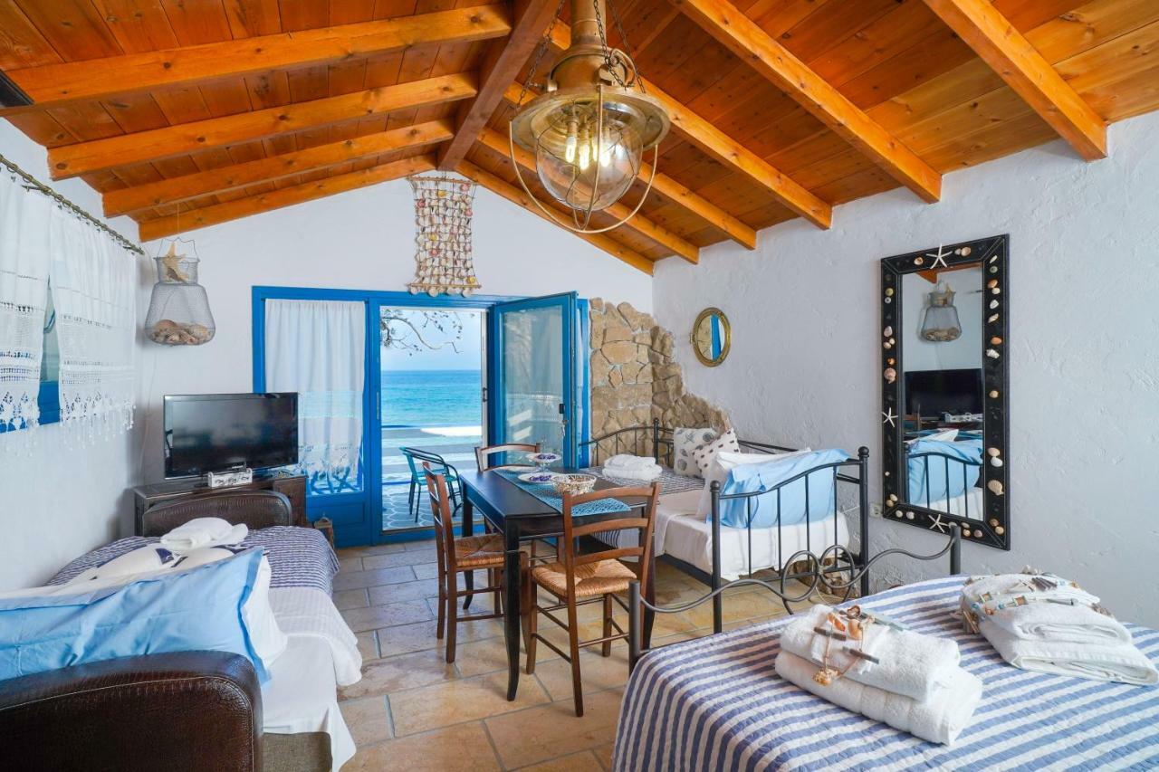 Agyrovoli Bungalow Skala Kallirakhis Ngoại thất bức ảnh